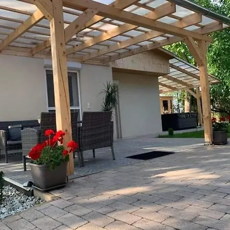 Aproka Relax Apartment Balatonlelle Exterior photo